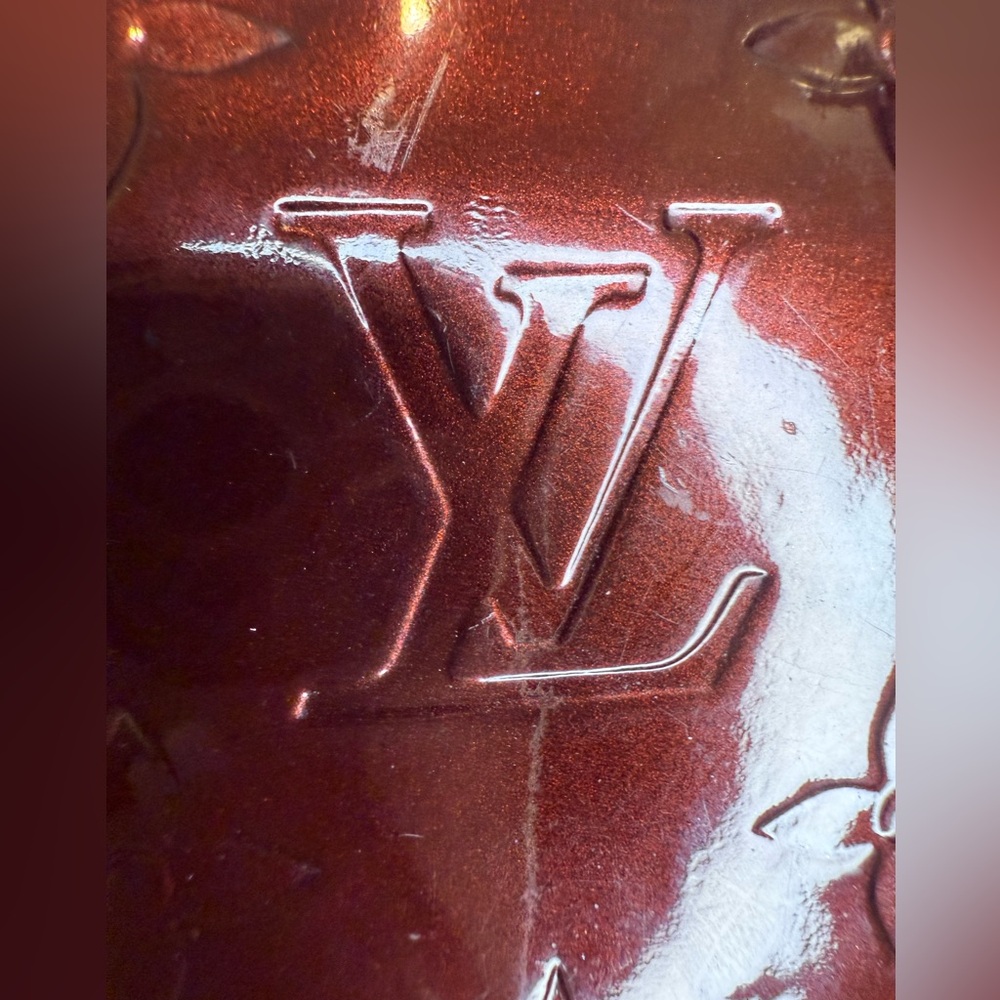 LOUIS VUITTON MONOGRAM VERNIS ZIPPY WALLET - Picture 6 of 16